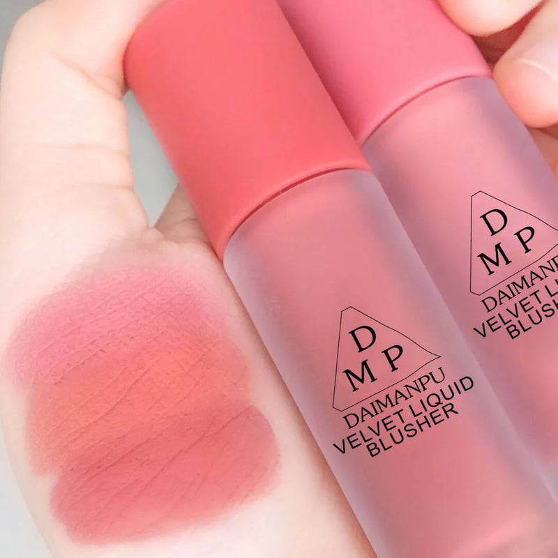 Liquid Blush Long-acting Waterproof Easy Halo Dye Brightens The Face