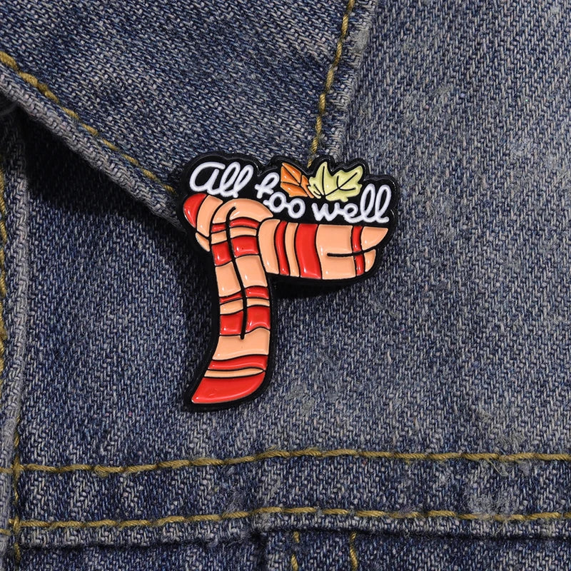 Creative Taylor Swift brooch, red scarf, All Too Well