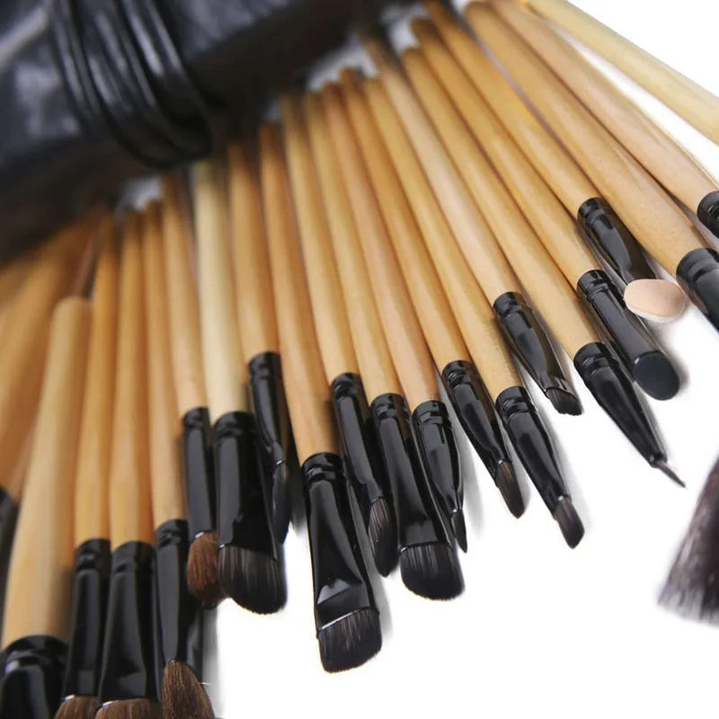 Gift Bag Of  24 pcs Makeup Brush Sets Professional Cosmetics Brushes