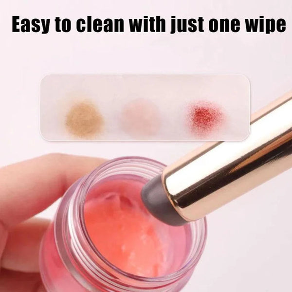 Wholesale Silicone Lip Brush With Cover Cap Concealer Brush Like